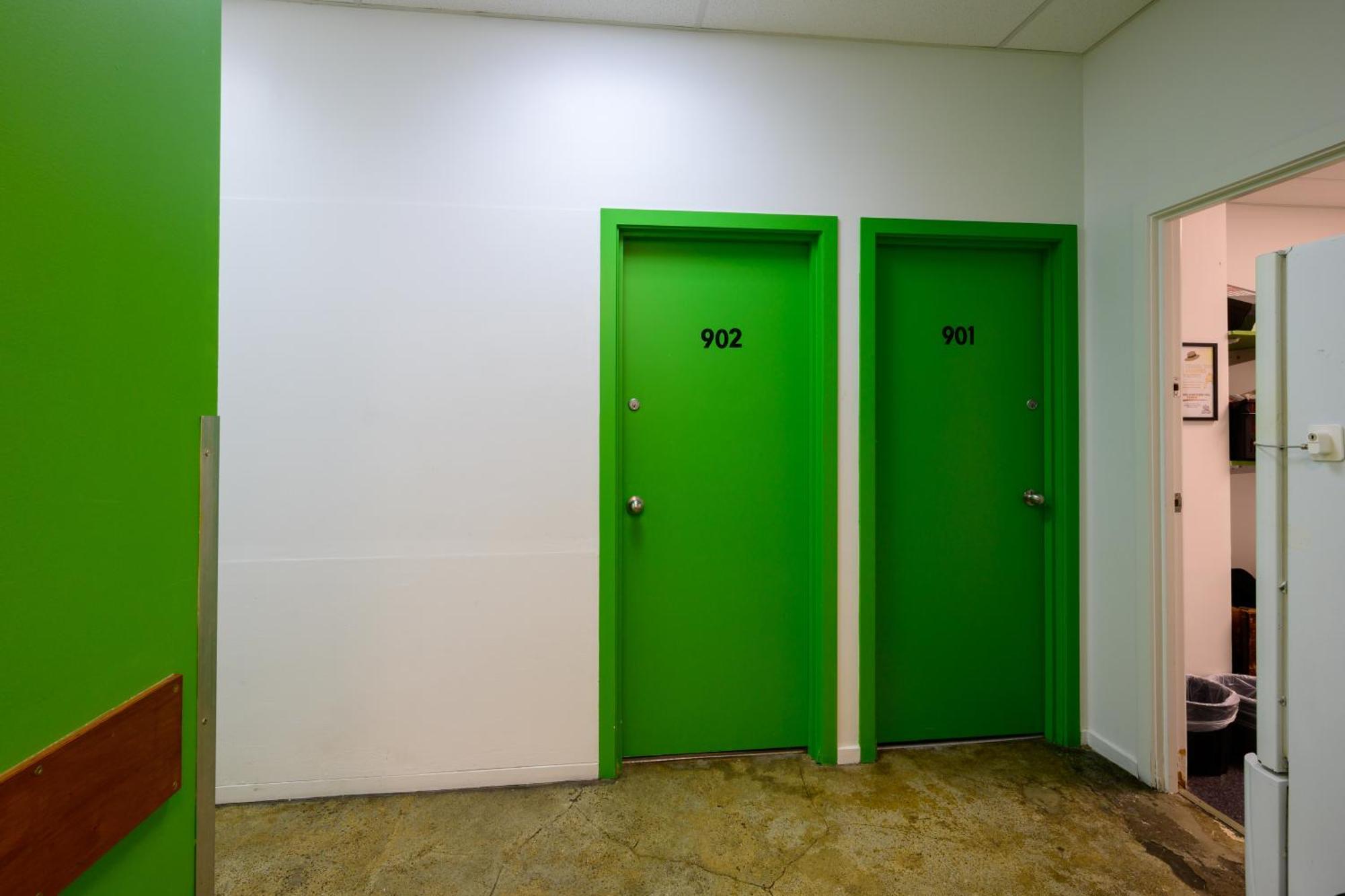 Trek Global Backpackers Hostal *